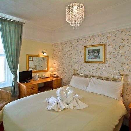 Florence Guest House เวสตัน-ซูเปอร์-แมร์ ภายนอก รูปภาพ